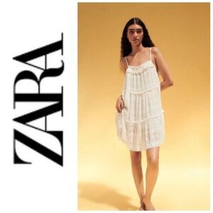 NWT Zara cream small lace eyelet sleeveless tiered babydoll dress